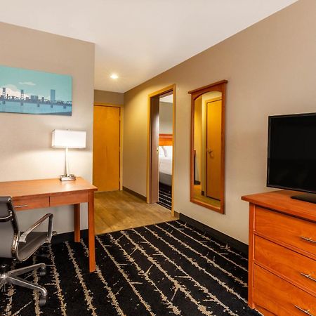 La Quinta By Wyndham Vancouver Luaran gambar